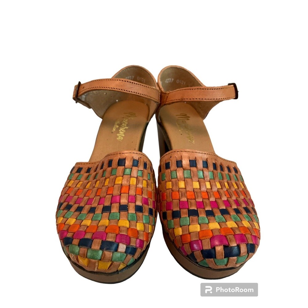 Macarena Collection Huaraches Sandals Rainbow Heels 6.5M